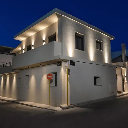 Limani Elegant Apartment *